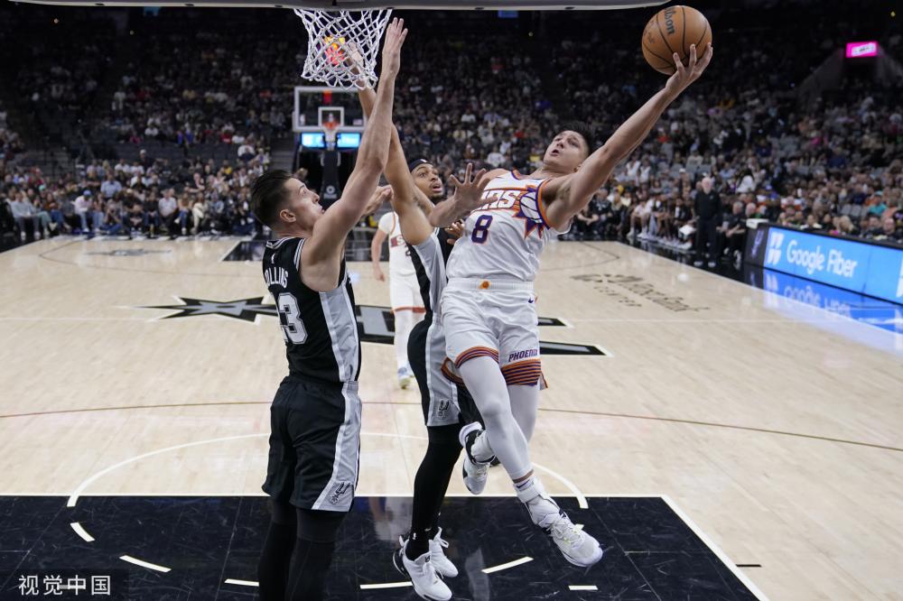 场上具有极 场上具有极