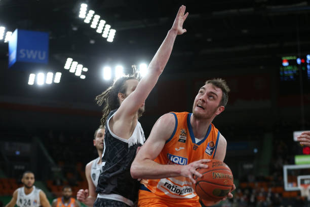 一则令人振 一则令人振