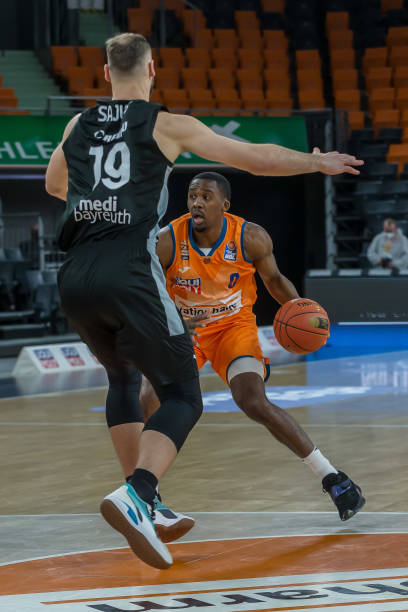 姆巴佩的负 姆巴佩的负