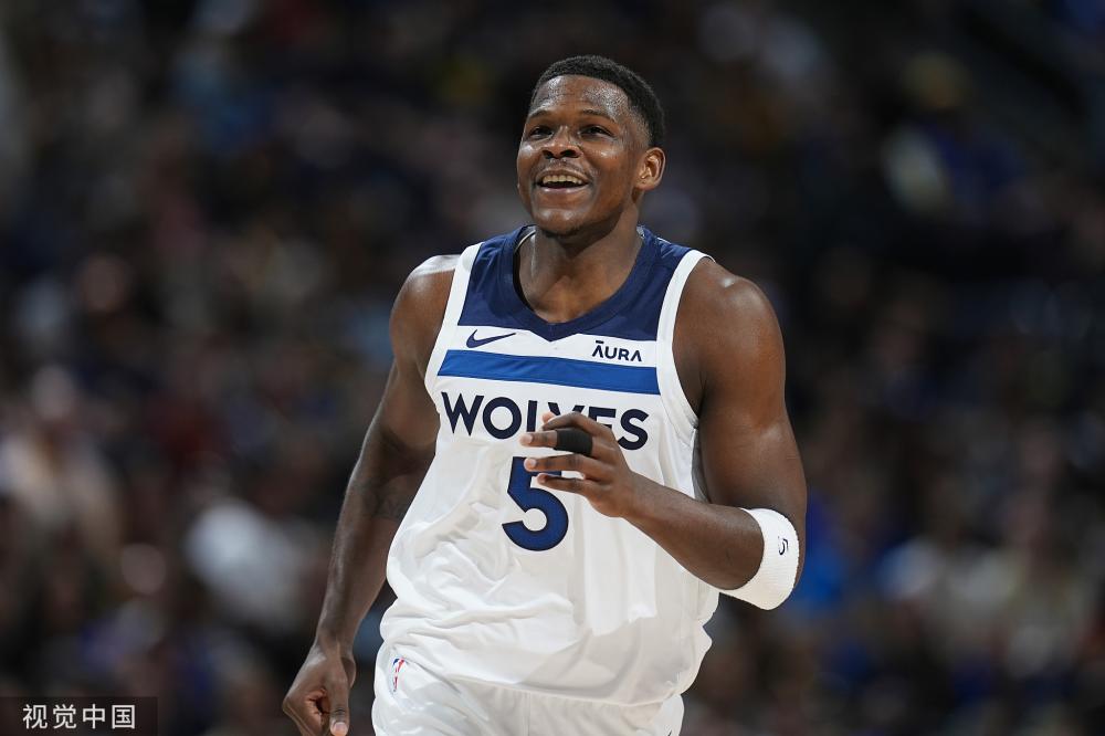 其中8次射 其中8次射