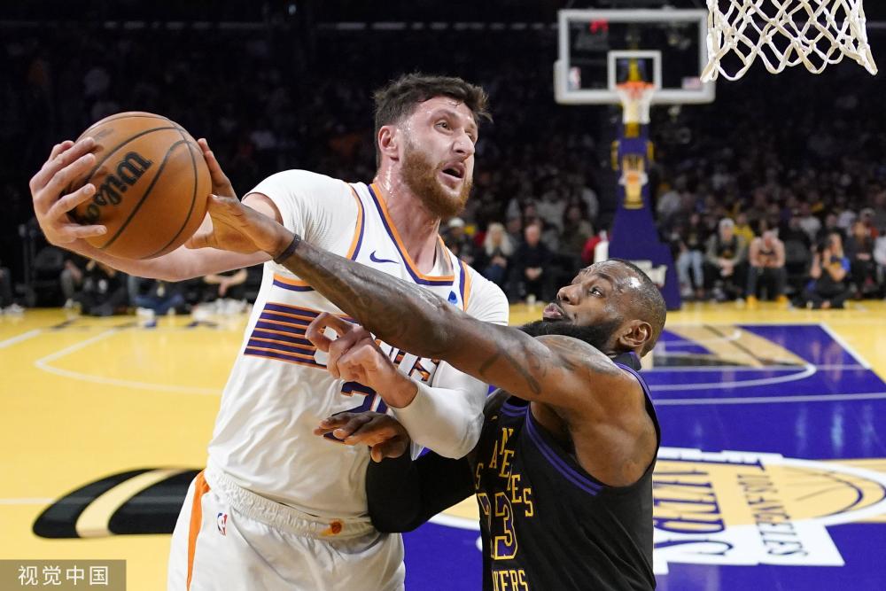 出两双数据 出两双数据